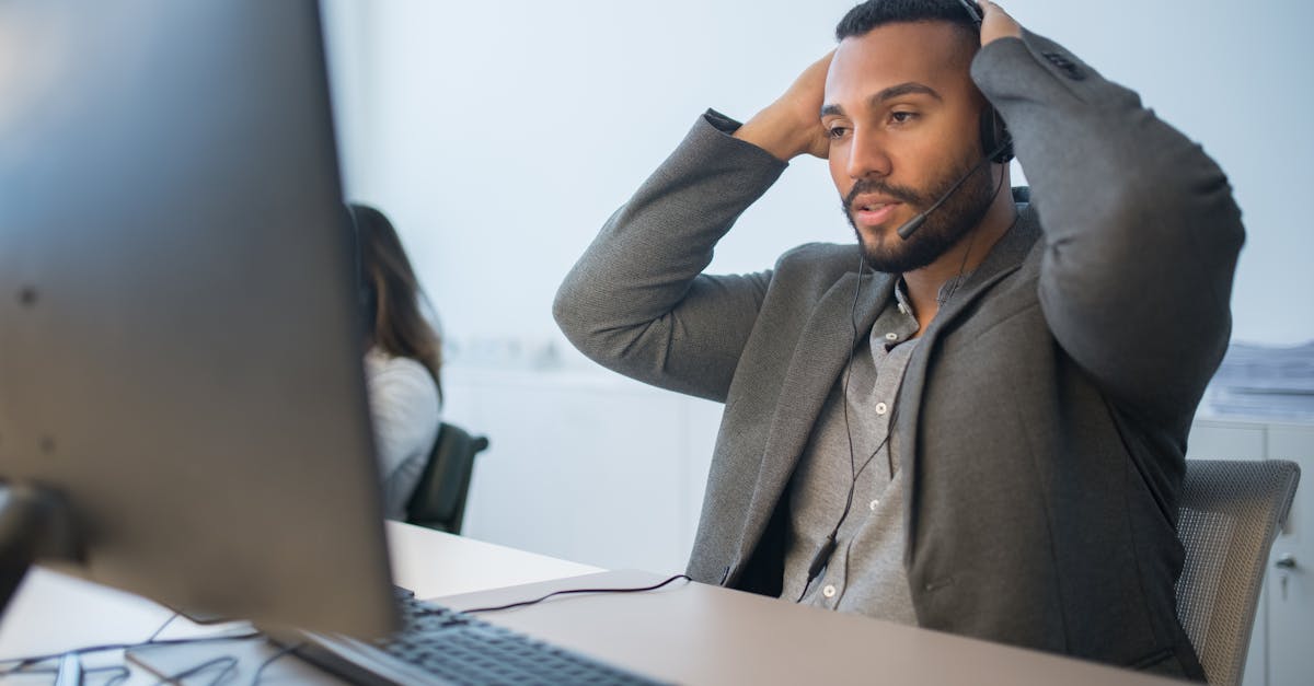 Le Paradoxe de la Productivité et la Demande Globale : Un Défi pour nos Économies