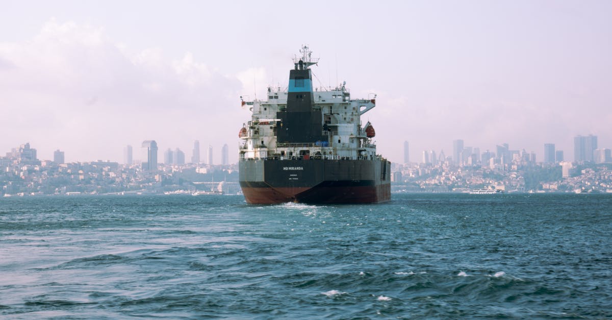 Strait of Hormuz : L'Operation Freedom Annulée, Impact sur le Forex