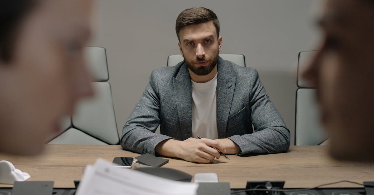 Les Tensions Géopolitiques : L'Ombre sur les Prévisions Économiques